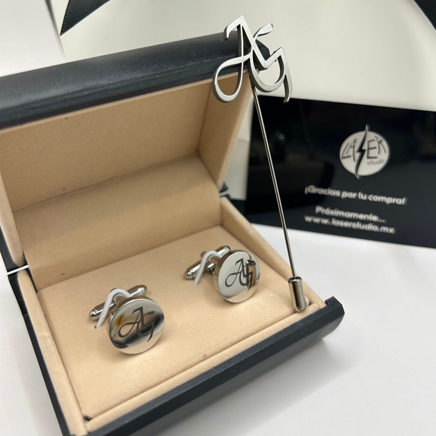 Mancuernillas personalizadas con Boutonnier