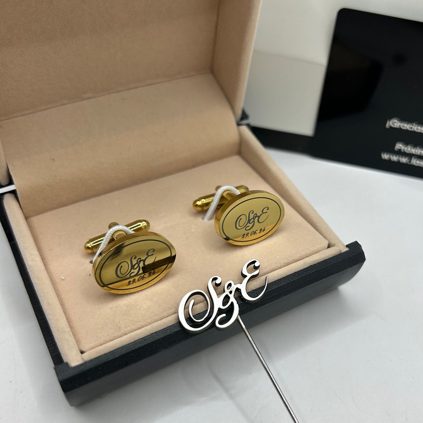 Mancuernillas personalizadas con Boutonnier
