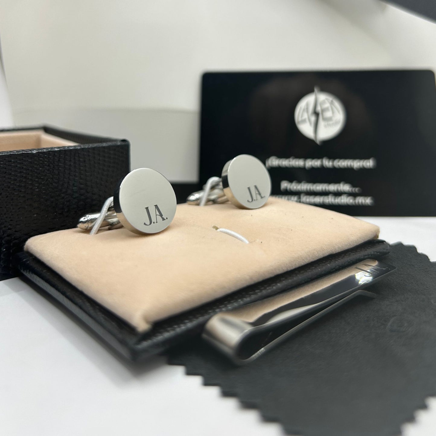 Set de Mancuernillas y Pisa Corbata Personalizados