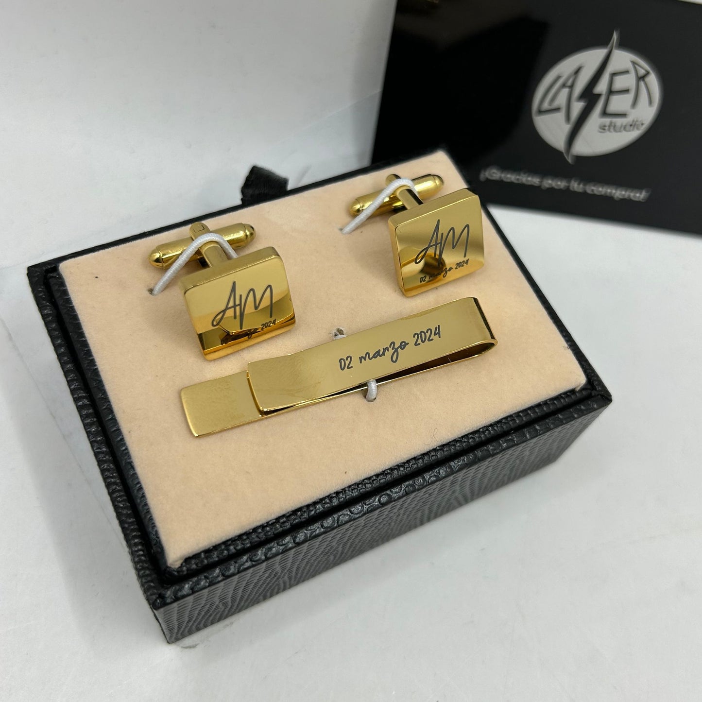 Set de Mancuernillas y Pisa Corbata Personalizados
