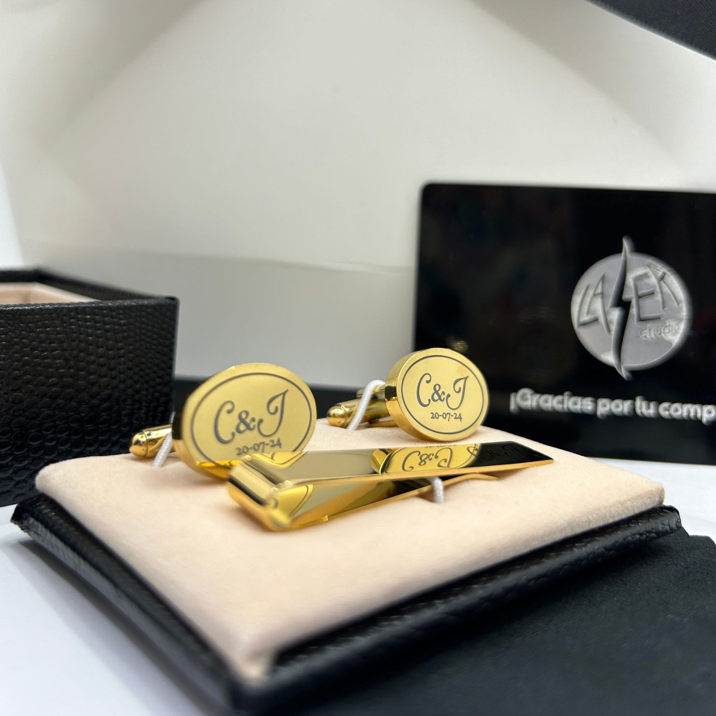 Set de Mancuernillas y Pisa Corbata Personalizados