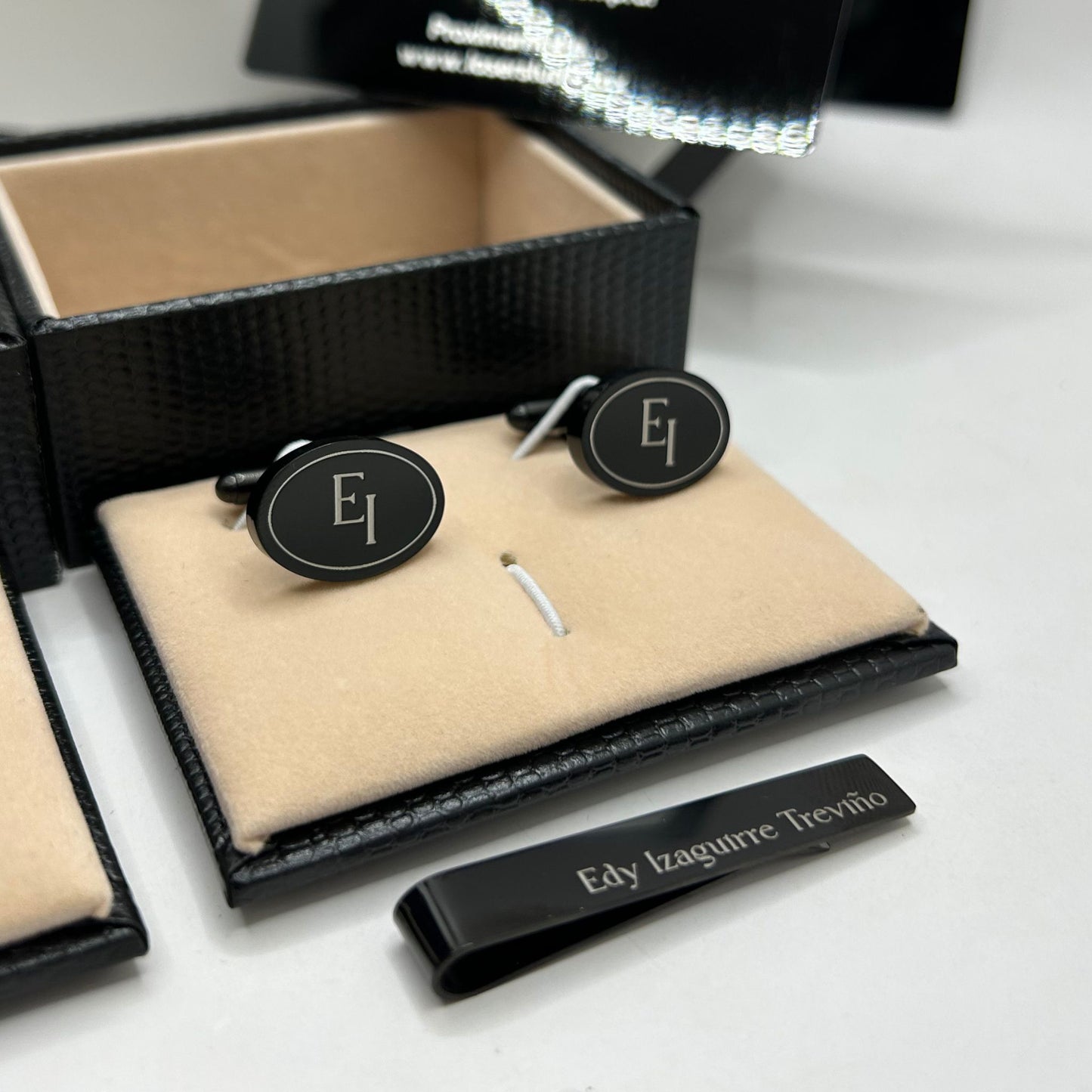 Set de Mancuernillas y Pisa Corbata Personalizados